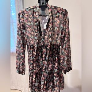ZARA Black Floral Print Mini
Dress Size Small
